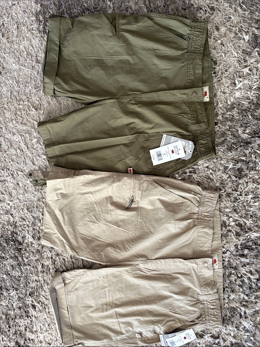 New 2 pair Dakota grizzly roll up hiking shorts women’s M